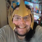 Un casque qui rend mieux sur son socle hein ^^